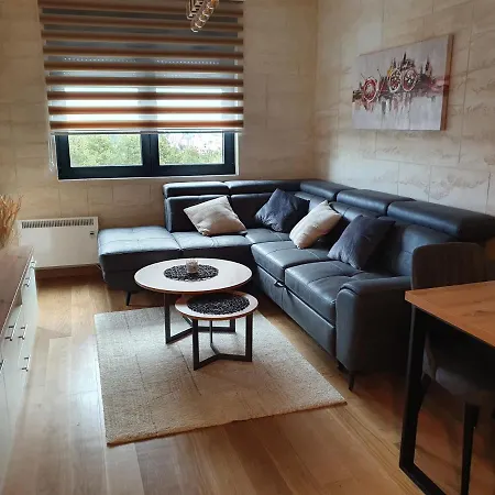 Balkan Hill 3 - Torg